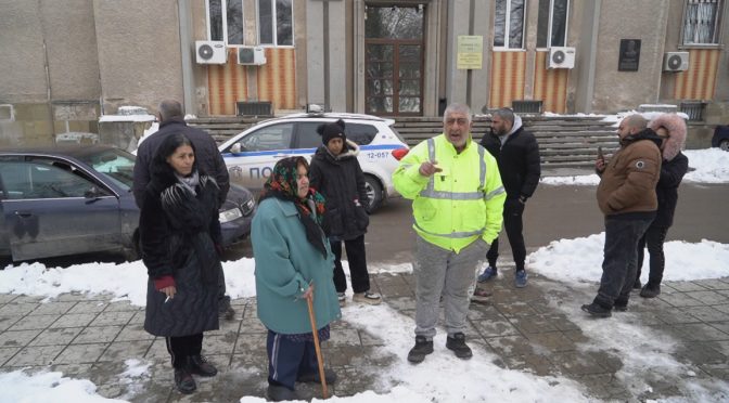 „Подписка“ за мъж, обвиняем за блудство с малолетни в Лом