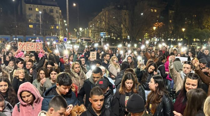 Протест пред ВМА заради прегазеното куче