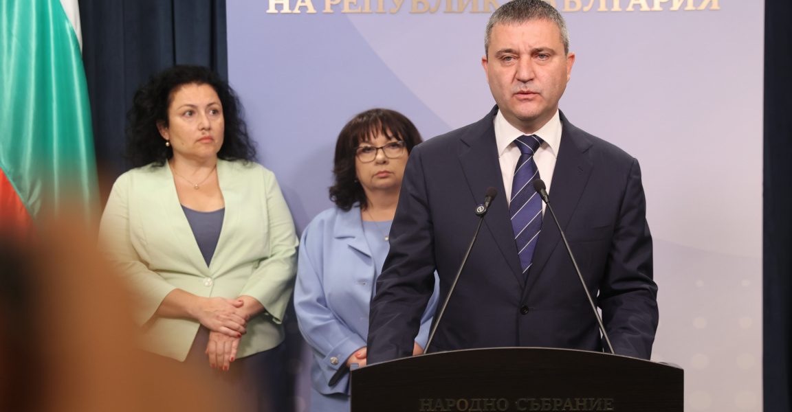 От ГЕРБ обвиниха управляващите в отказ от управление: Тъжен бюджет!