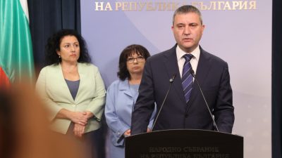От ГЕРБ обвиниха управляващите в отказ от управление: Тъжен бюджет!