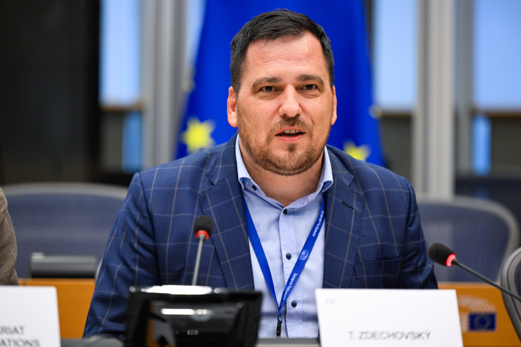 Евродепутат от ЕНП: Бабиш би могъл да формира съюз с Фицо и Орбан, но той няма да продължи дълго