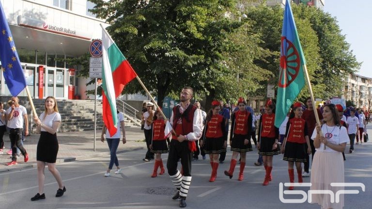Ромски фестивал "Отворено сърце" във Велико Търново