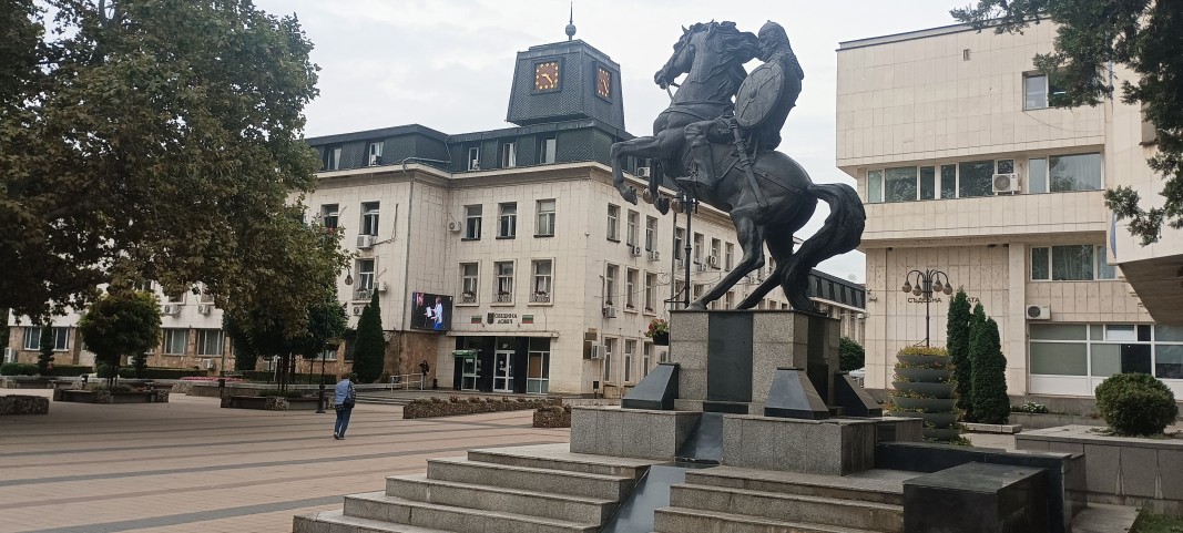 За година Община Ловеч е изплатила близо 5,5 млн. лв. от натрупаните 7 млн. лв. задължения