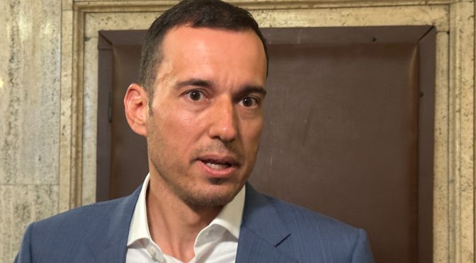 Терзиев внася за трети път в СОС новата управленска структура на общината