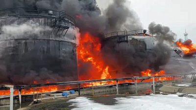 Украйна: Успешните удари по петролната инфраструктура на Русия не спират