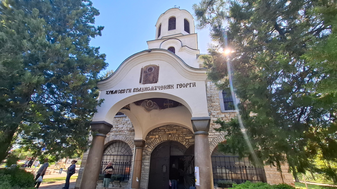 Българската православна църква почете паметта на свети Георги Победоносец