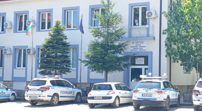 Трима жители на Вършец са задържани заради хулиганска проява на пътя