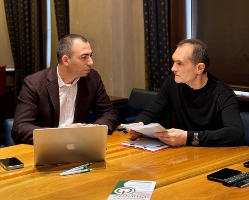 Бившият депутат Петър Димитров оглави партия "Център", създадена от Васил Божков