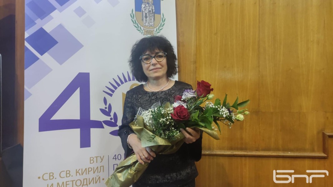 Проф. Маринела Михова: Интересът към учителската професия се засилва