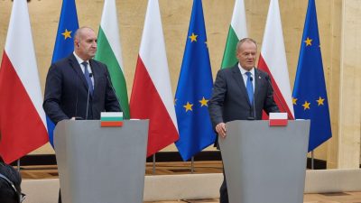 Румен Радев: Всяка възможност за диалог трябва да се използва за мир