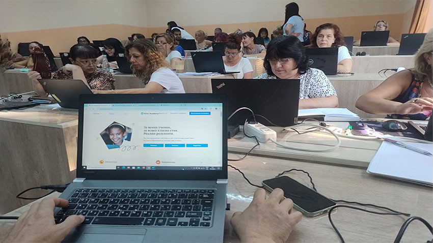 Още 15 училища се включват в програмата "По-добри по математика"