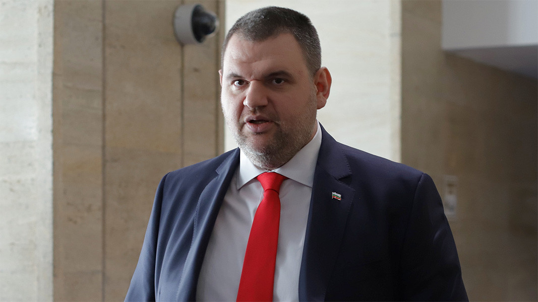 Пеевски: Хората заслужават ново начало