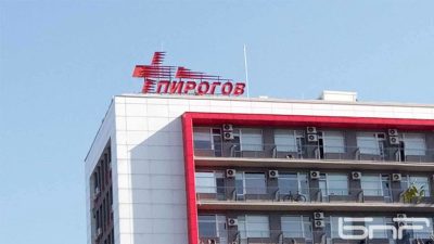 Едно от децата, пострадали при инцидент с тротинетка в София, остава в „Пирогов“