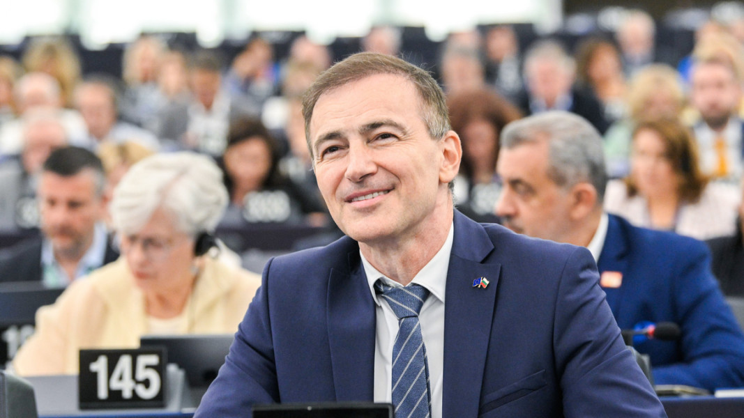 Андрей Ковачев: Не само САЩ, но и страните от ЕС трябва да подкрепят с всички сили Украйна