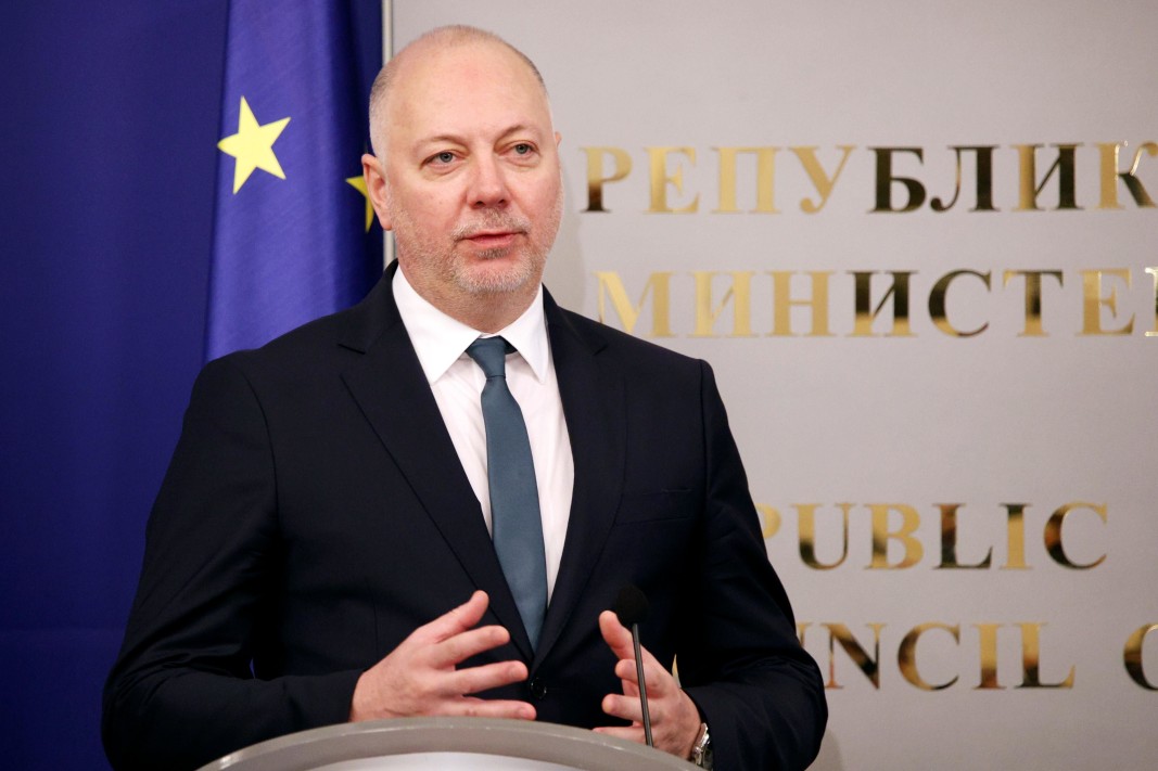 Премиерът разпореди: Отговорните министерства да се подготвят за предстоящото снеготопене