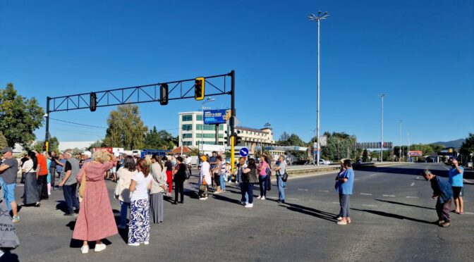 Жители на "Горубляне" на пореден протест