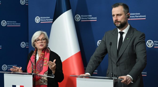 Полша: НАТО да ускори защитата на източния си фланг