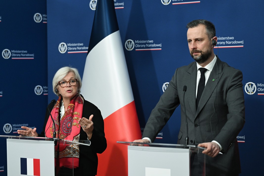 Полша: НАТО да ускори защитата на източния си фланг