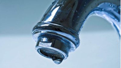Областният управител търси решение на проблема с водата в Дренов