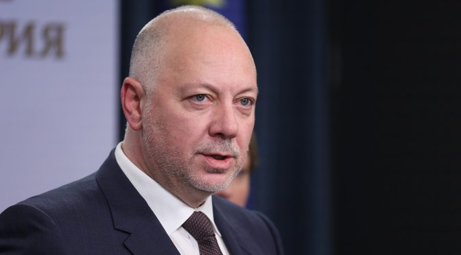 Желязков отчита напредъка по програмата за саниране в Търново