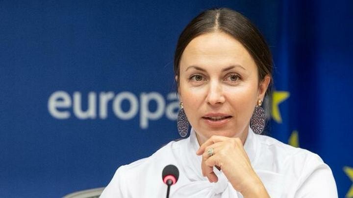 Ева Майдел е определена за докладчик на ЕП за готовността на България за еврозоната