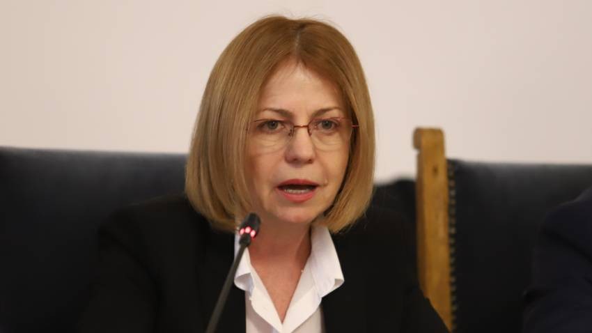 Фандъкова: Да насърчим младите да търсят специалности, необходими на трудовия пазар