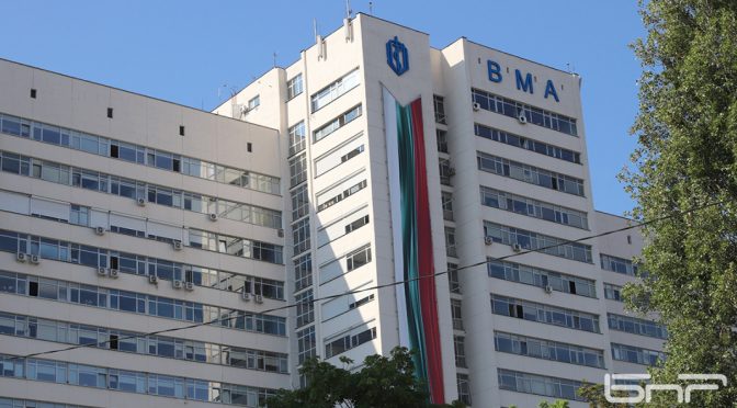 ВМА: Д-р Ненад Цоневски няма да упражнява служебна дейност до приключване на случая с прегазеното куче