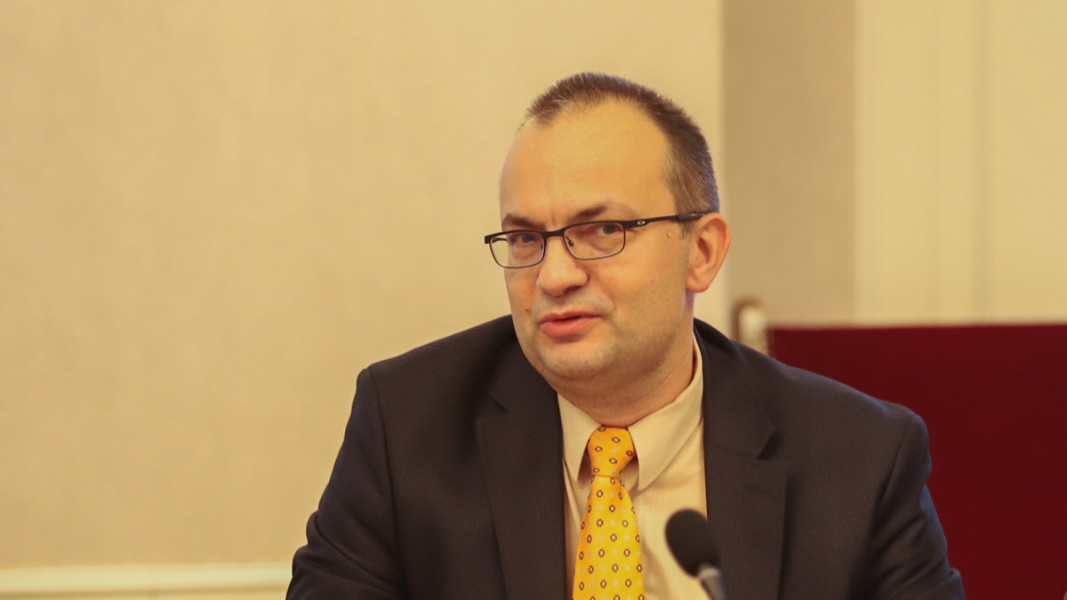 ДБ: Неверни са данните на министър Петкова за състоянието на държавния бюджет