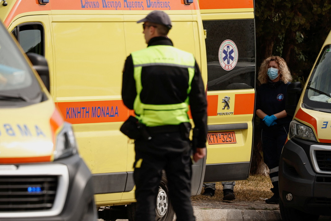 Петима българи са арестувани след побой в нощен бар на Халкидики, трима от тях са в болница