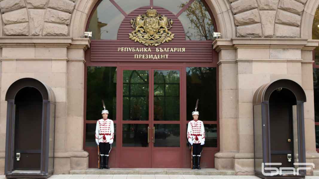 Започна заседанието на КСНС