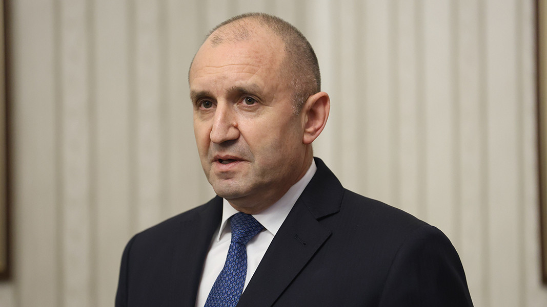 Президентът не приема предложението да ръководи българската делегация на срещата на НАТО