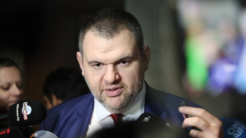 Делян Пеевски: Асен Василев трябва да бъде питан за връзките му с Паскал и Таки