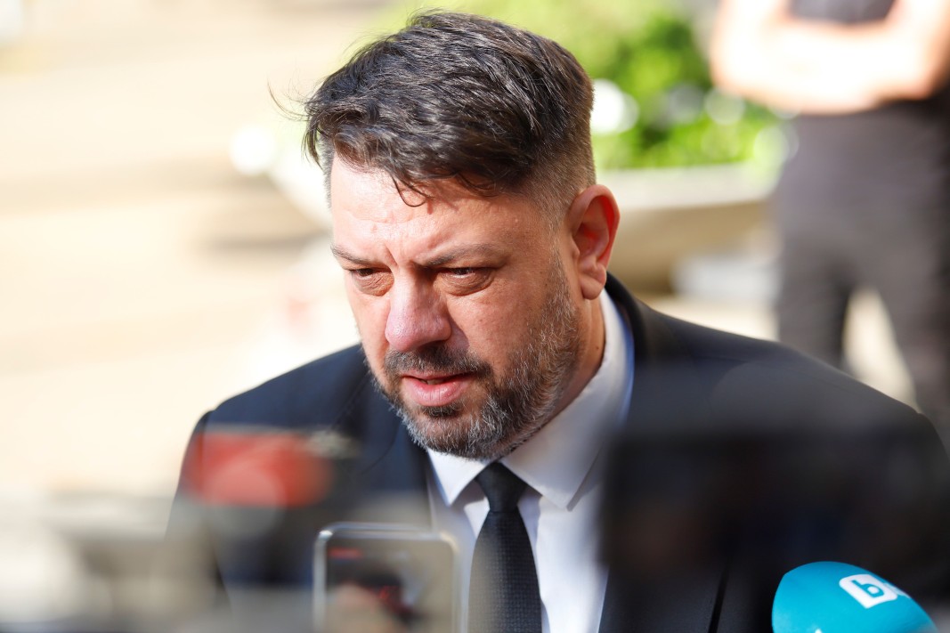 И БСП подкрепя решението на президента да отхвърли кабинета "Кожарева"