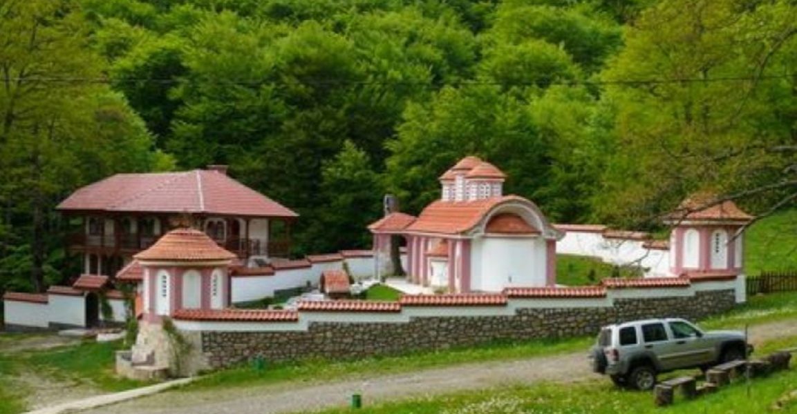 Одранишкият манастир получи икона на Пресвета Богородица Бачковска
