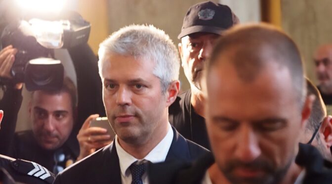 Свидетелски показания за корумпиран депутат са довели до разследването срещу на кмета на Варна