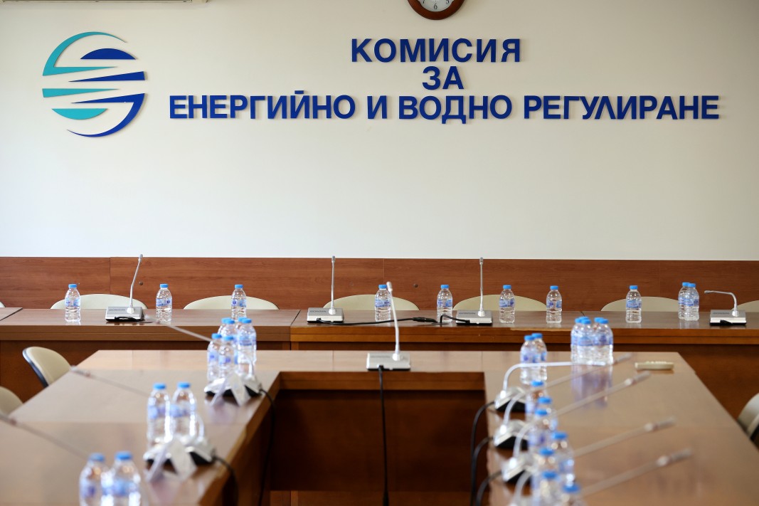 Къде с колко ще поскъпне водата обсъждаха в КЕВР