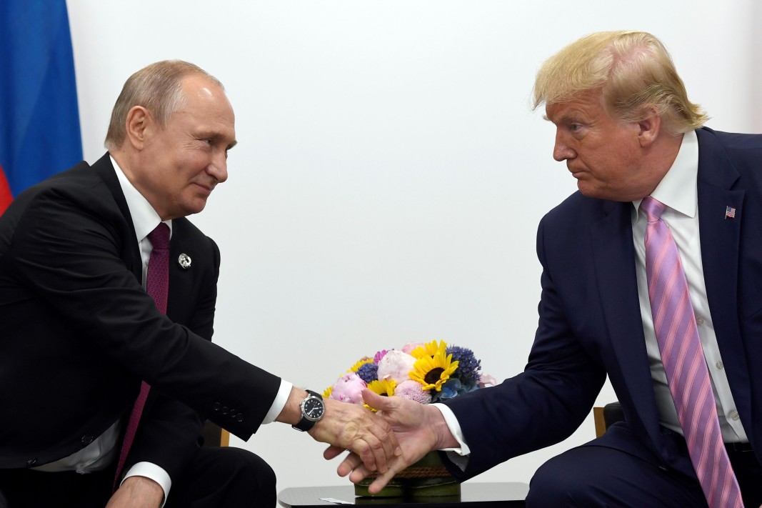 Според Кремъл Путин и Тръмп са разговаряли повече от два пъти