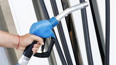 Цените на петрола продължават да се понижават
