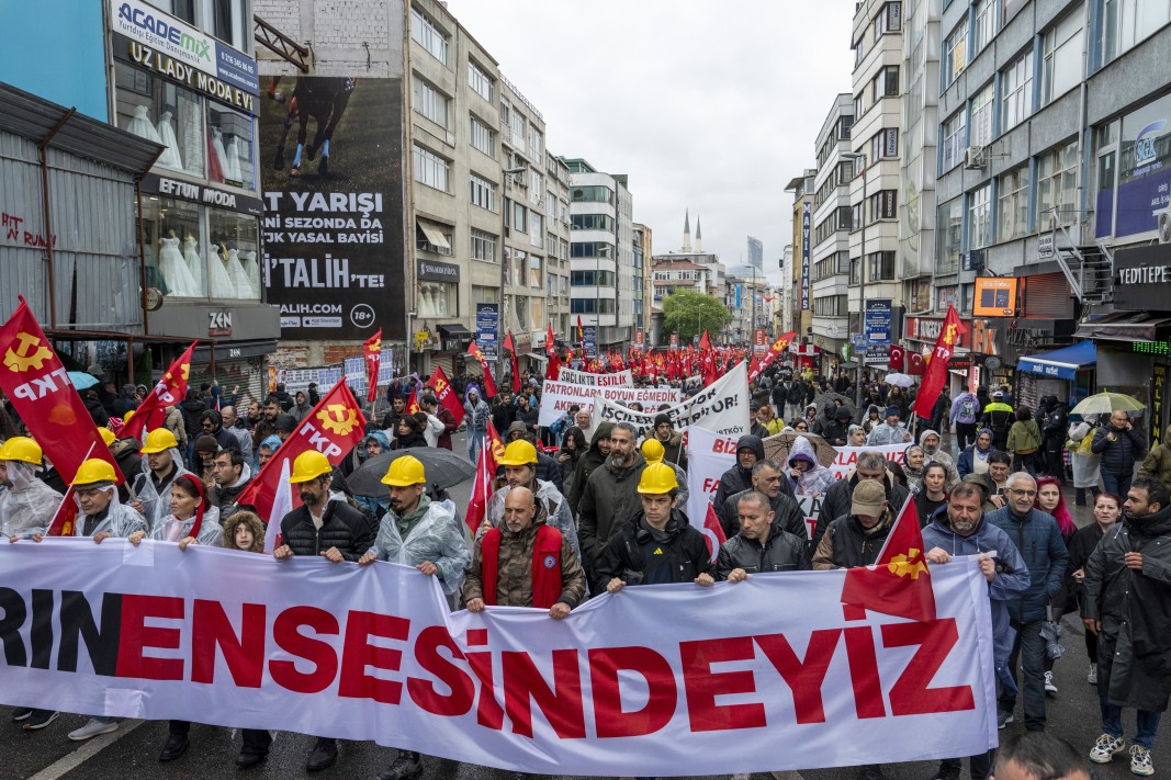 Протести и арести в Турция за 1 май