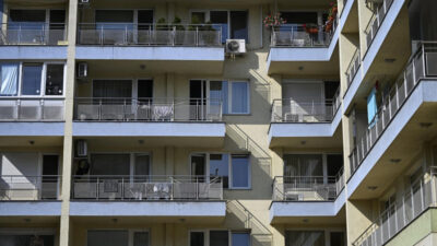 В Испания разпоредиха премахването на 8300 обяви за имоти