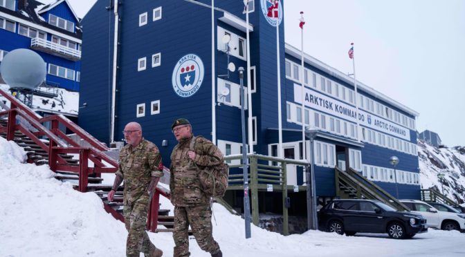 НОРАД е засякло 5 руски бомбардировача край Аляска