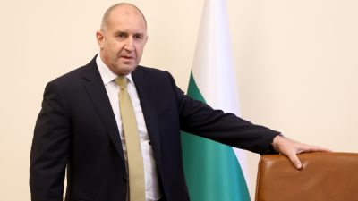 Радев свиква спешна среща с институциите заради ударените от дронове кораби