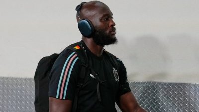 Фенербахче е предложил на Наполи 6 милиона евро за Ромелу Лукаку