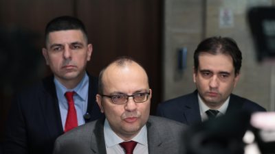 От ДБ одобряват някои от мерките, предложени от финансовия министър Гълъб Донев