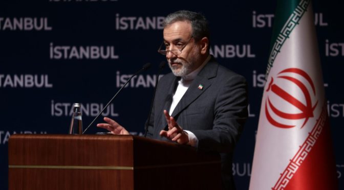 Арагчи: Ормузкият проток е отворен за всички, без кораби на САЩ и съюзниците им