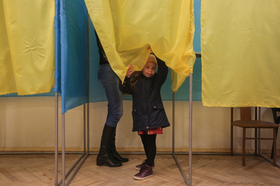 Порошенко и Тимошенко подкрепиха Зеленски