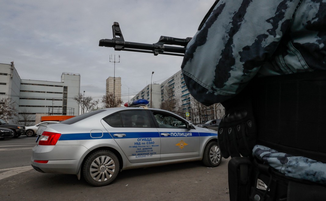 Задържан е и шефът на управлението, отговарящо за обществените поръчки в руското министерство на отбраната