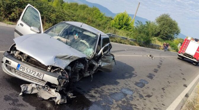 Мъж е загинал при катастрофа между селата Звъничево и Ковачево