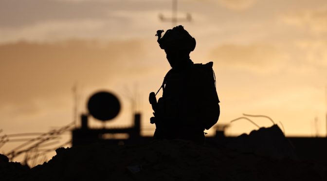 Израел с операция по издирването на последния заложник в Газа