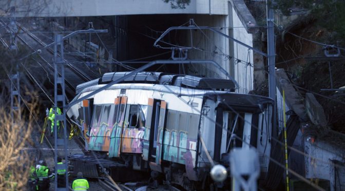 Възстановяват частично движението на крайградските влакове в Каталуния